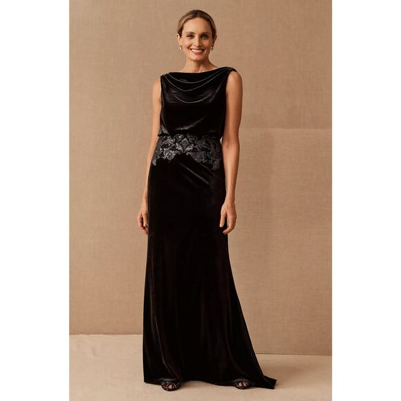 NWT Tadashi Shoji Josepha Dress Size 16 Black Velvet Gown - Picture 1 of 10